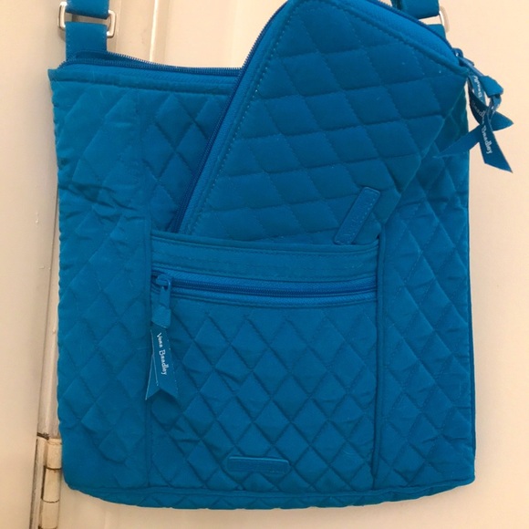 NWOT VERA BRADLEY BLUE QUILTED CROSSBODY PURSE WITH MATCHING WALLET - Picture 3 of 11